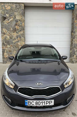 Хетчбек Kia Ceed 2013 в Пустомитах
