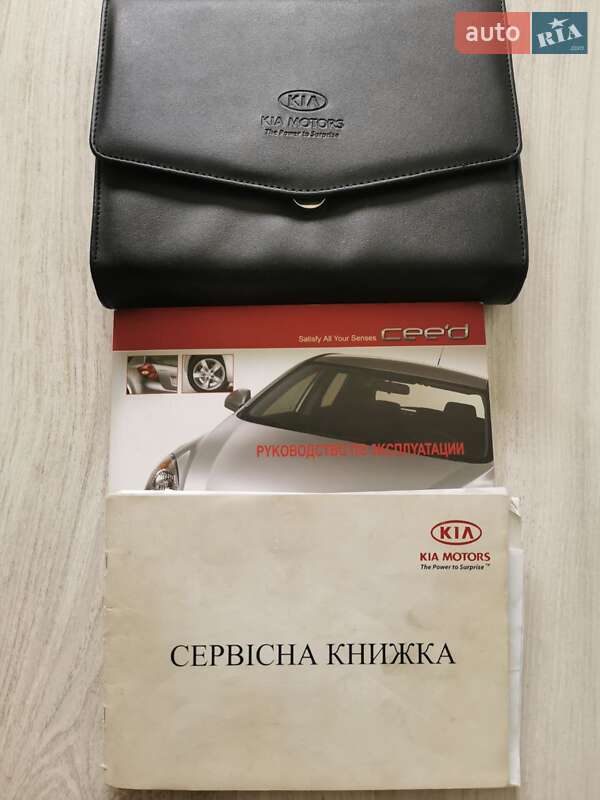 Хетчбек Kia Ceed 2008 в Києві