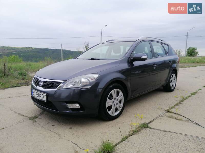 Универсал Kia Ceed 2010 в 