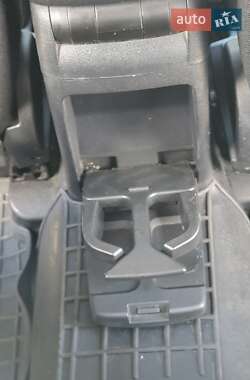 Хэтчбек Kia Ceed 2007 в 