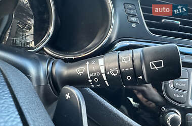 Хэтчбек Kia Ceed 2013 в 