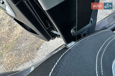 Хэтчбек Kia Ceed 2013 в 