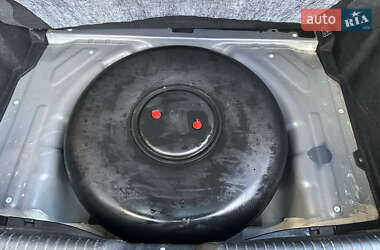 Хэтчбек Kia Ceed 2013 в 