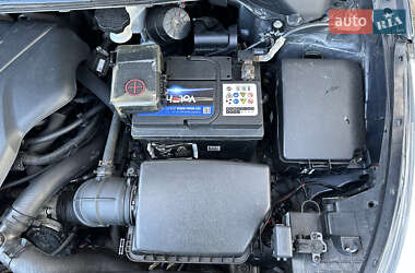 Хэтчбек Kia Ceed 2013 в 