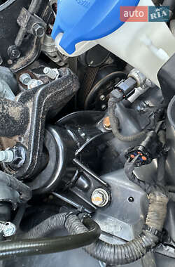 Хэтчбек Kia Ceed 2013 в 
