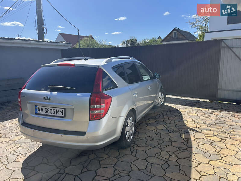 Универсал Kia Ceed 2008 в Киеве
