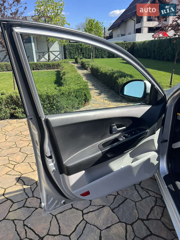 Универсал Kia Ceed 2008 в Киеве