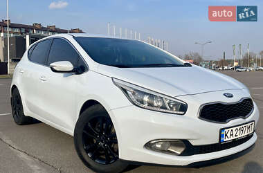 Хэтчбек Kia Ceed 2012 в Киеве