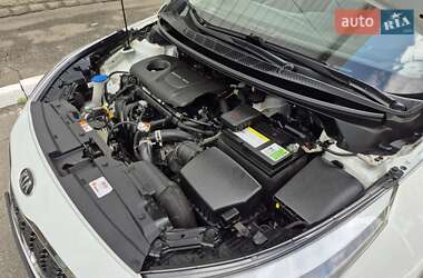 Хэтчбек Kia Ceed 2016 в 