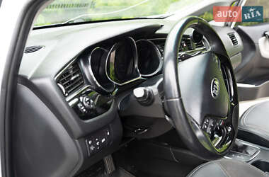 Хэтчбек Kia Ceed 2016 в 
