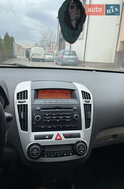 Хэтчбек Kia Ceed 2008 в Виннице