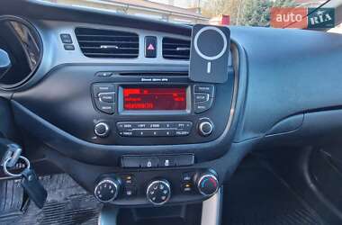 Хетчбек Kia Ceed 2015 в 