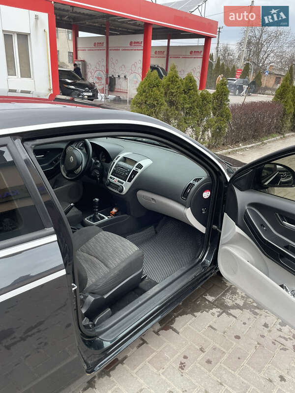 Хэтчбек Kia Ceed 2008 в Виннице