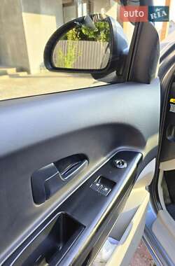 Хетчбек Kia Ceed 2007 в 