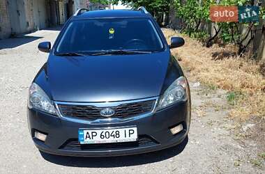 Универсал Kia Ceed 2009 в Запорожье