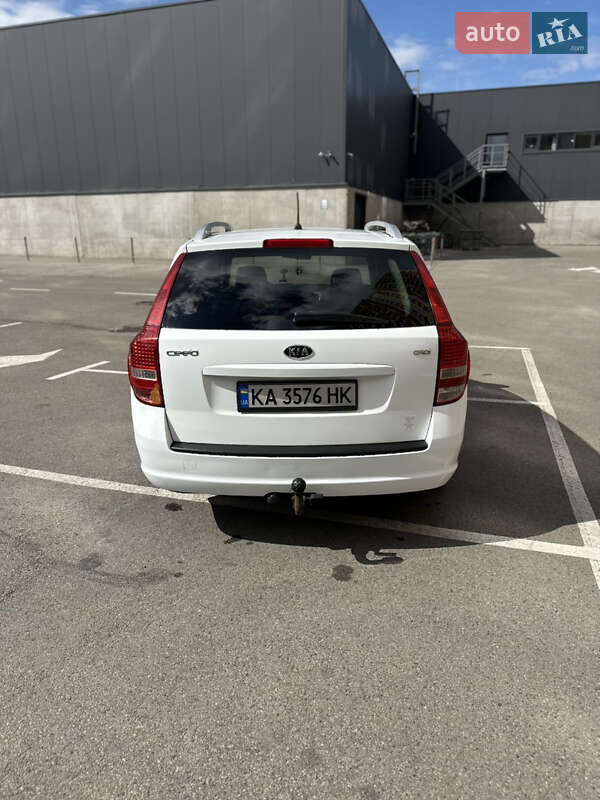 Универсал Kia Ceed 2010 в Киеве