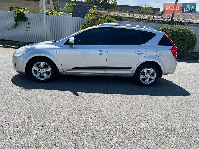 Универсал Kia Ceed 2007 в Ужгороде
