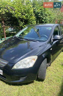 Хэтчбек Kia Ceed 2008 в Полтаве