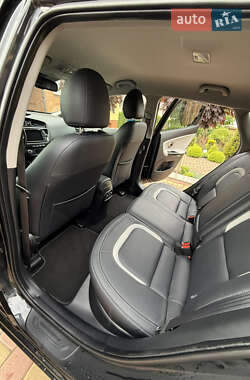 Универсал Kia Ceed 2012 в 