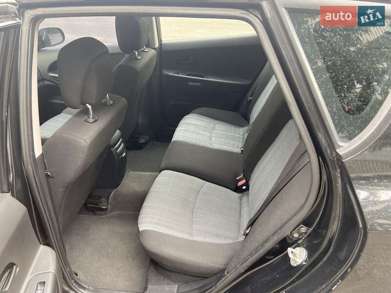 Хэтчбек Kia Ceed 2009 в Киеве
