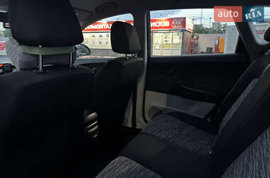 Хэтчбек Kia Ceed 2008 в 