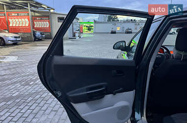 Хэтчбек Kia Ceed 2008 в 