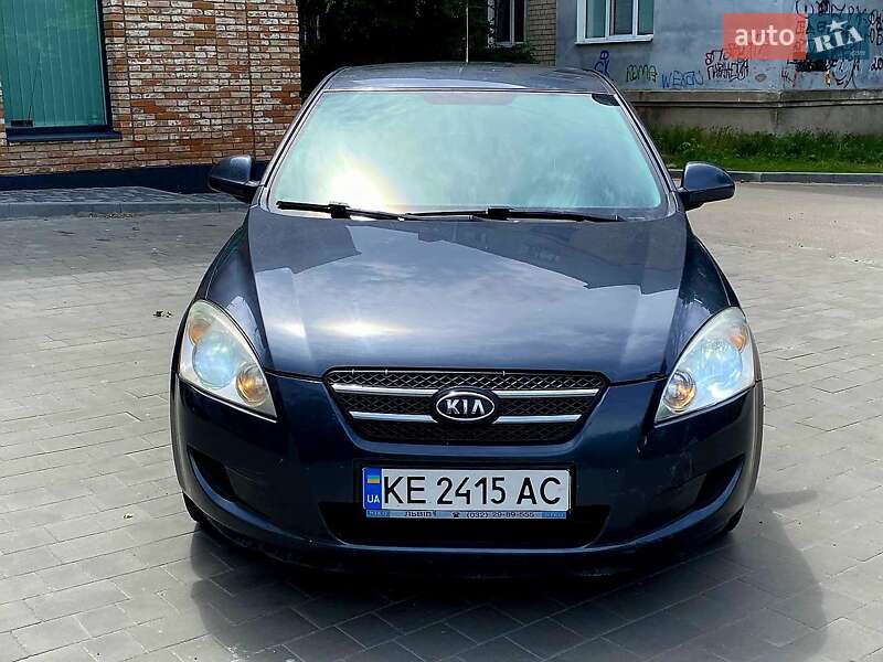 Kia Ceed 2008