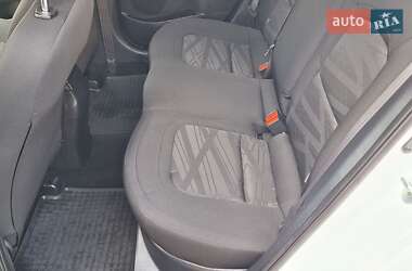 Универсал Kia Ceed 2015 в 