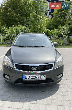 Универсал Kia Ceed 2011 в 