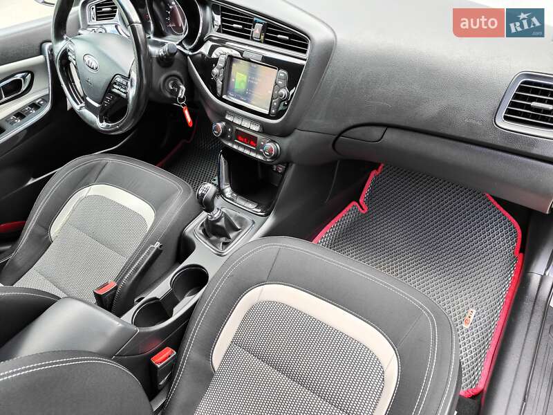 Универсал Kia Ceed 2016 в Киеве