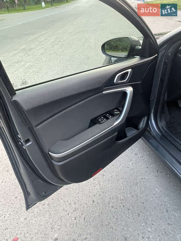 Хэтчбек Kia Ceed 2019 в Яготине фото 18 Хэтчбек Kia Ceed 2019 в Яготине