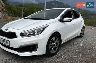 Хетчбек Kia Ceed 2016 в Одесі