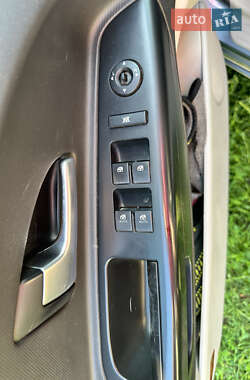 Хэтчбек Kia Ceed 2007 в 