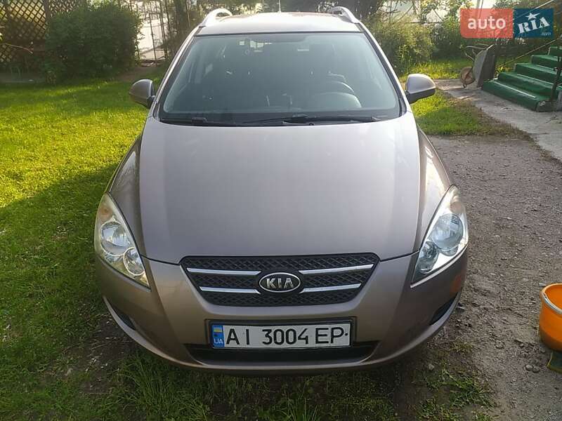 Универсал Kia Ceed 2009 в Киеве