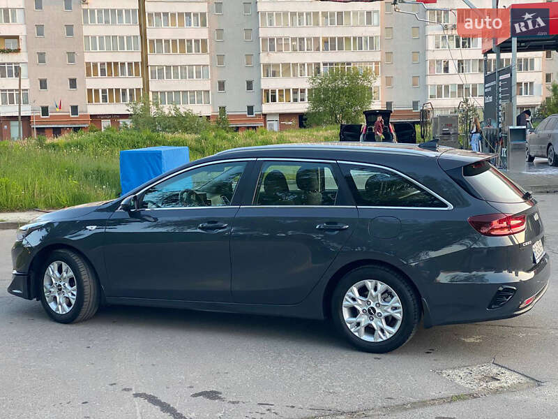 Універсал Kia Ceed 2022 в Львові