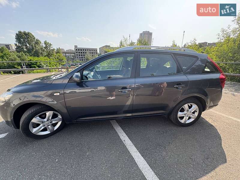 Універсал Kia Ceed 2009 в Києві