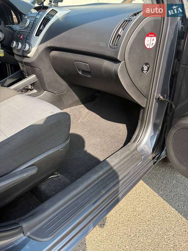 Універсал Kia Ceed 2009 в Києві