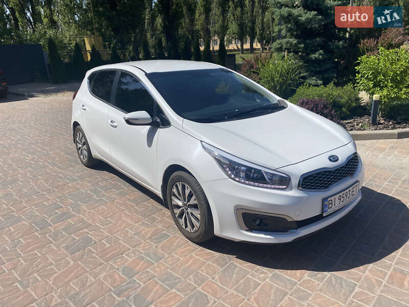 Універсал Kia Ceed 2016 в Полтаві