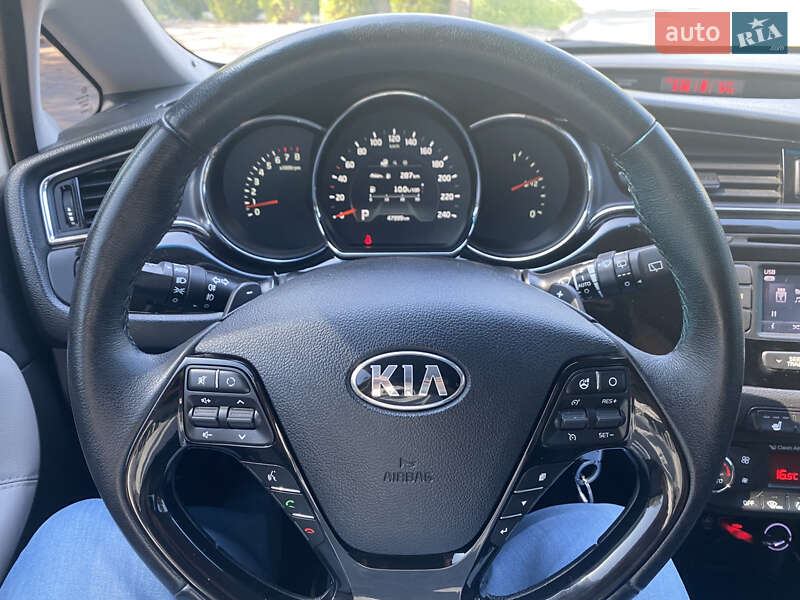 Універсал Kia Ceed 2016 в Полтаві