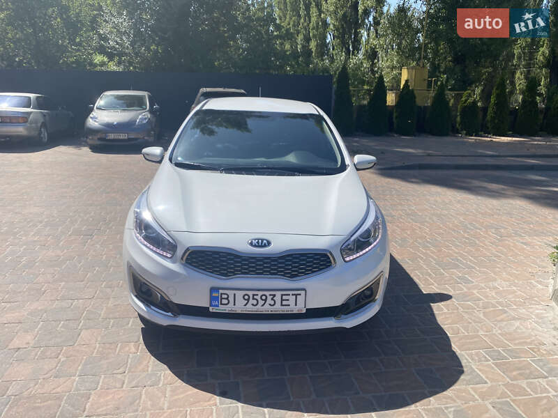Універсал Kia Ceed 2016 в Полтаві