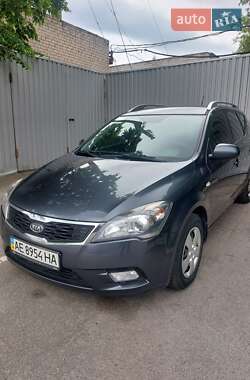 Универсал Kia Ceed 2012 в Днепре