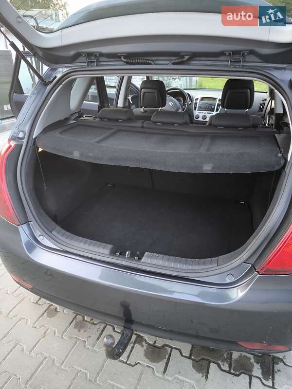 Хэтчбек Kia Ceed 2008 в Виноградове