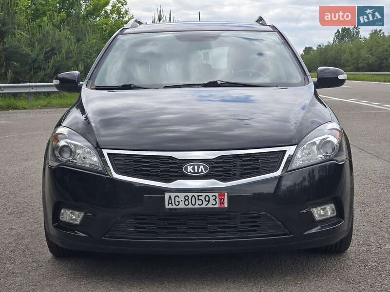 Универсал Kia Ceed 2012 в Ковеле