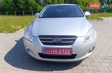 Хэтчбек Kia Ceed 2009 в Владимире