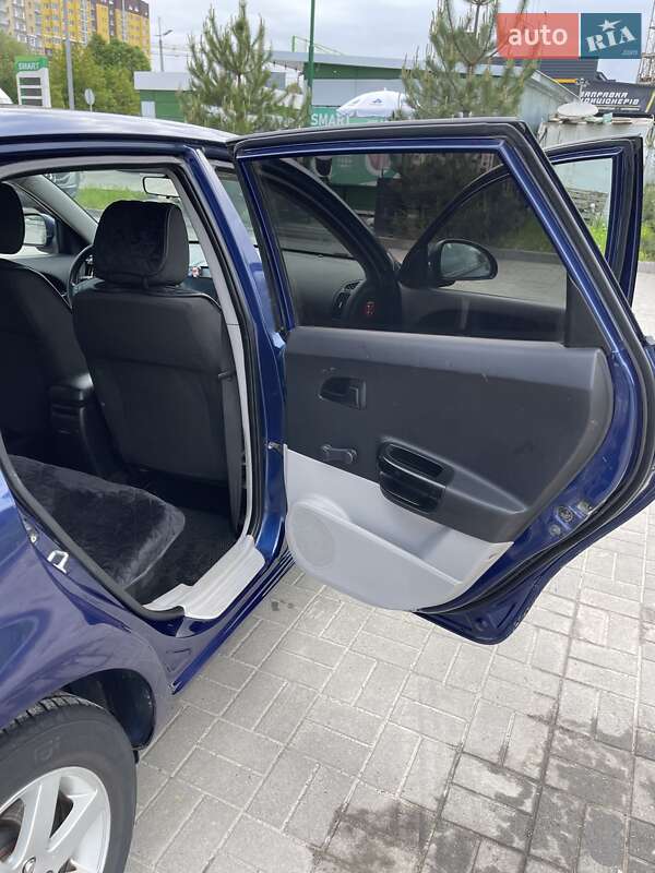 Хетчбек Kia Ceed 2007 в Хмельницькому