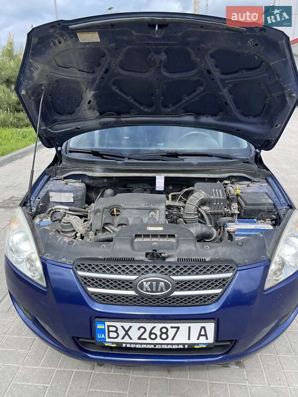 Хетчбек Kia Ceed 2007 в Хмельницькому