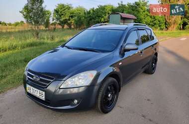 Универсал Kia Ceed 2009 в Барышевке