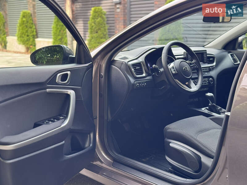 Универсал Kia Ceed 2019 в Киеве
