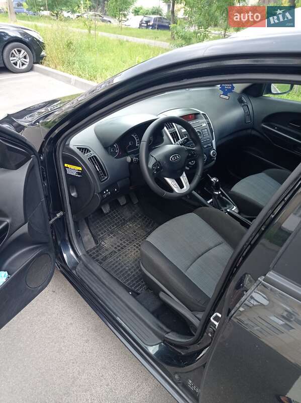 Універсал Kia Ceed 2009 в Вінниці фото 19 Універсал Kia Ceed 2009 в Вінниці