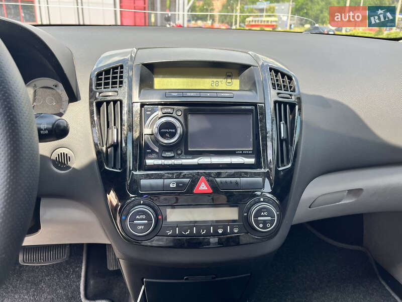 Хетчбек Kia Ceed 2007 в Харкові фото 28 Хетчбек Kia Ceed 2007 в Харкові